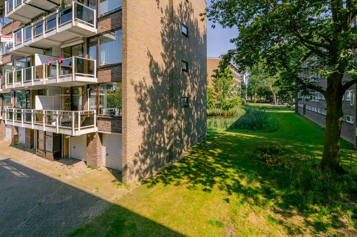 Foto 43 van Julianaplantsoen 297