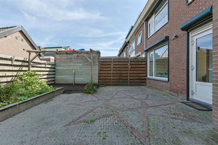 Bekijk foto 41 van Fuutstraat 1