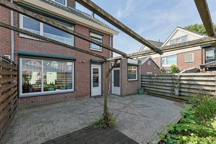 Bekijk foto 46 van Fuutstraat 1