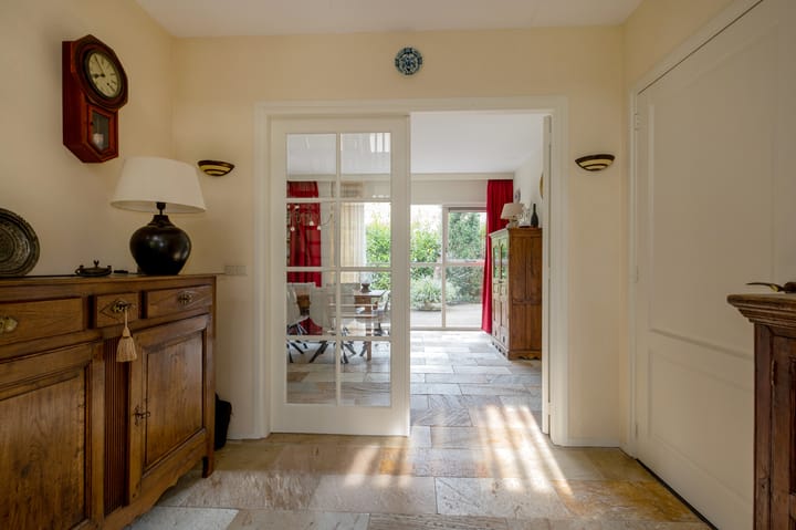 Foto 11 van Waardeellaan 1