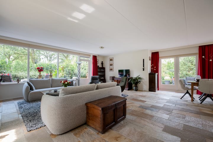 Foto 18 van Waardeellaan 1