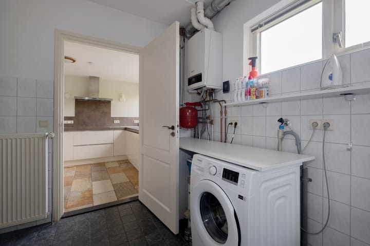 Foto 33 van Waardeellaan 1