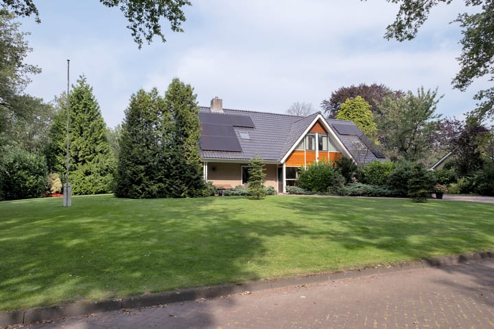 Foto 55 van Waardeellaan 1