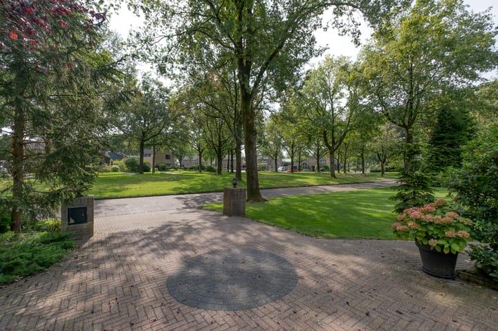 Foto 59 van Waardeellaan 1