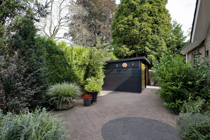 Foto 64 van Waardeellaan 1