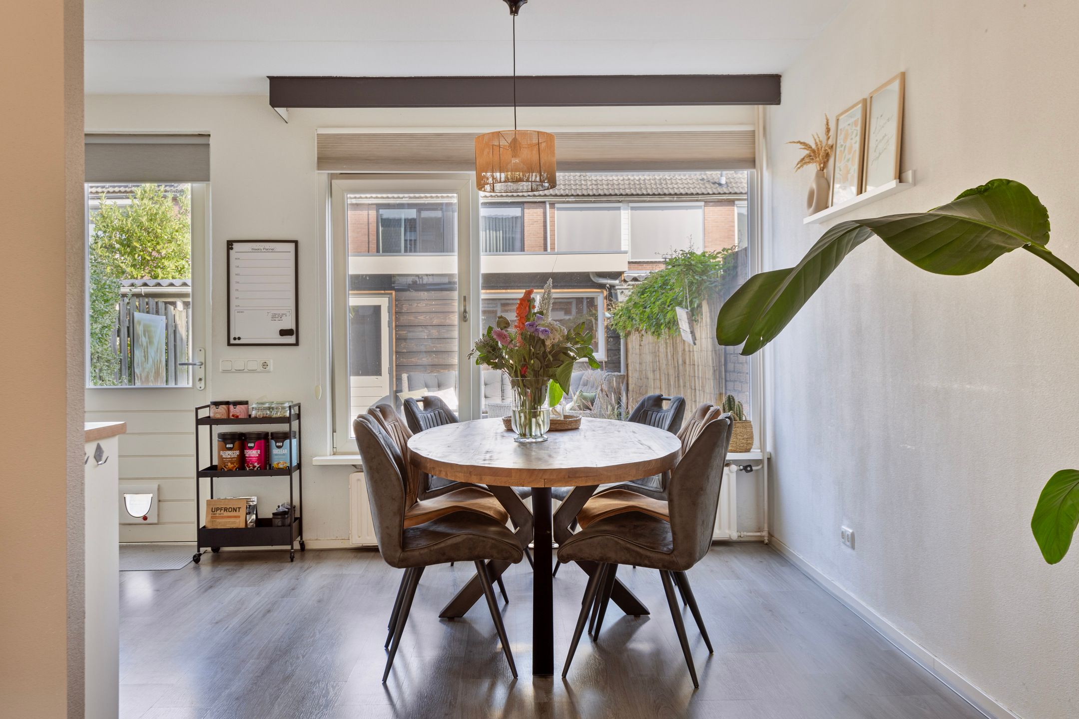 Foto 15 van Elzenlaan 64