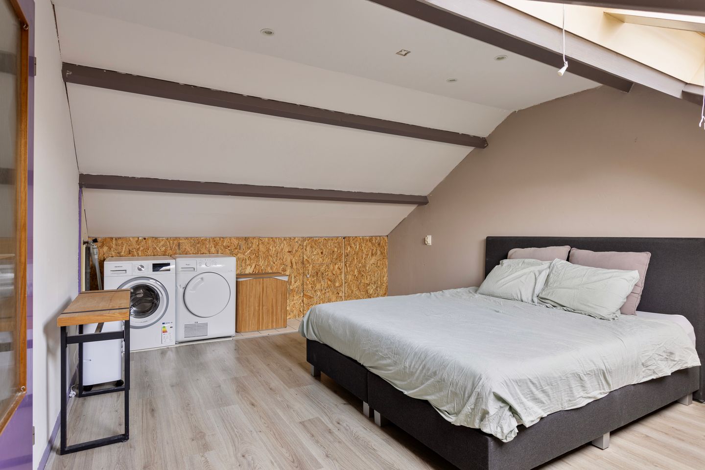 Foto 25 van Elzenlaan 64