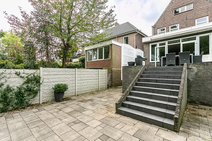 Photo 25 of Julianastraat 17