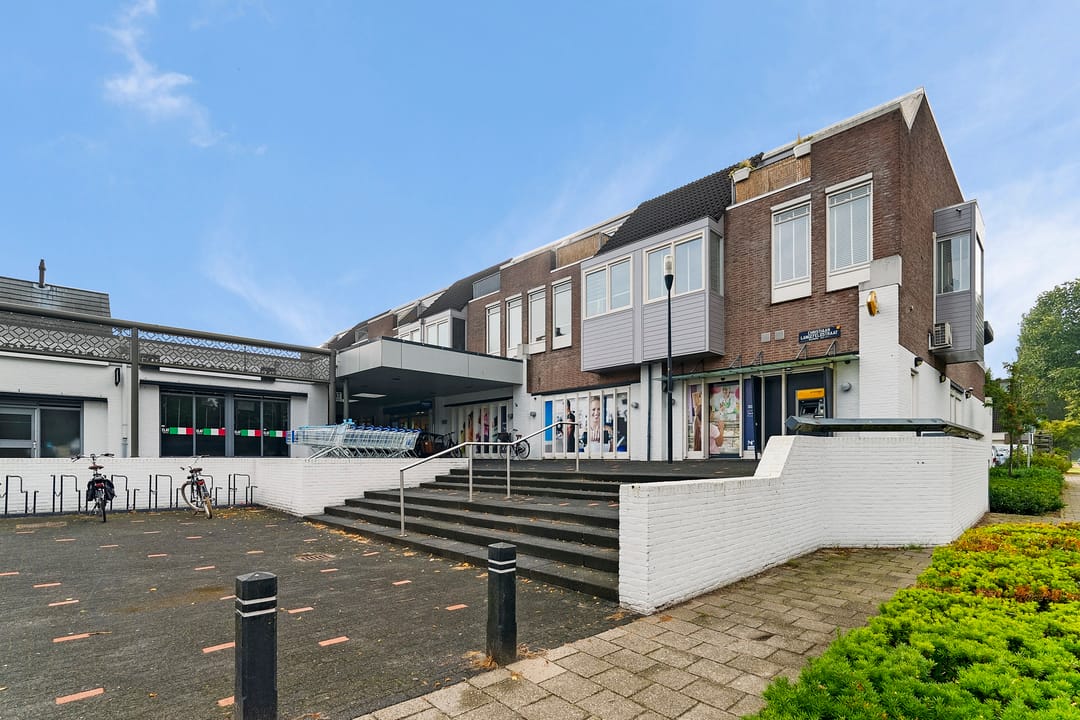 Photo 2 of Willem van Otterloostraat 7