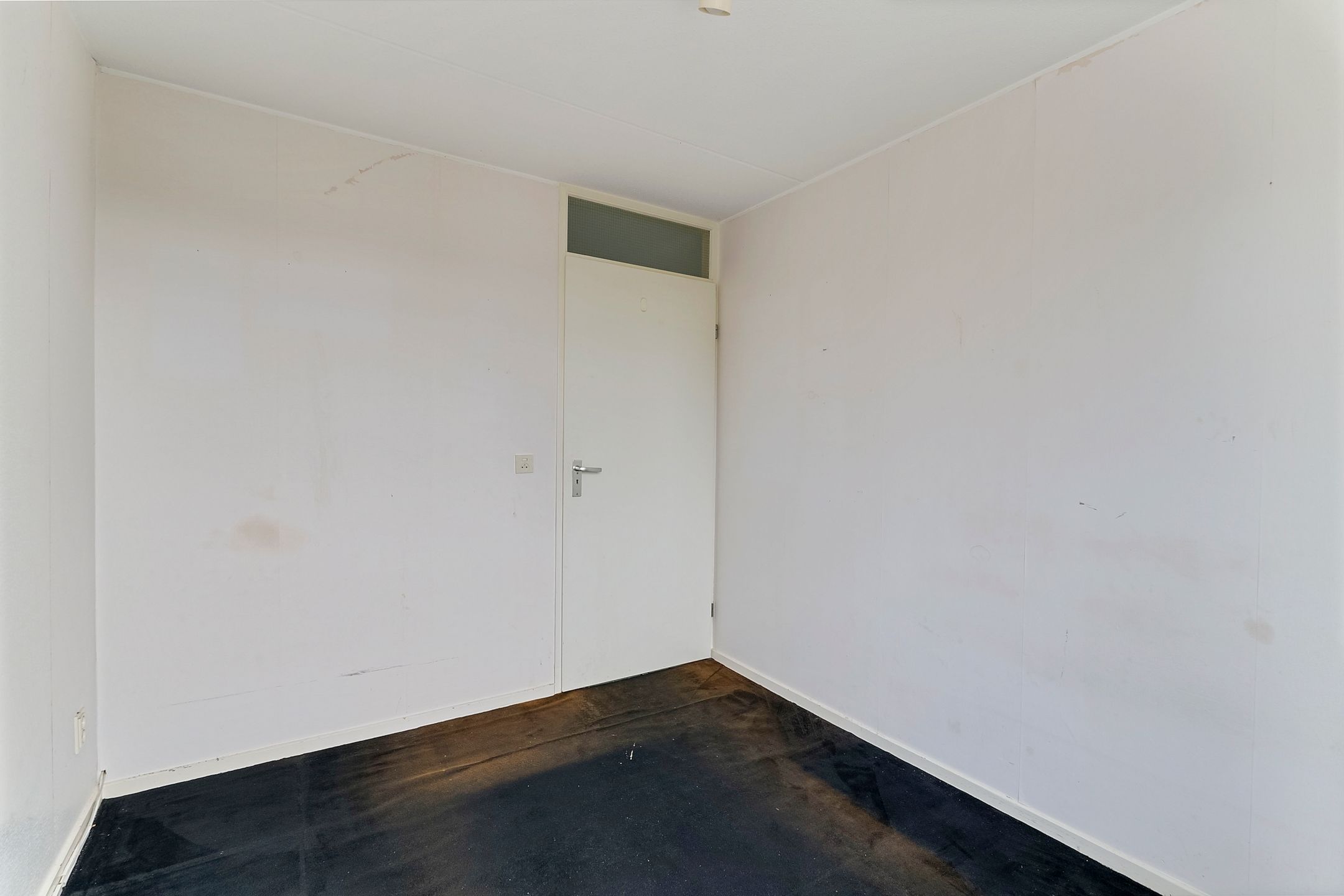 Photo 24 of Willem van Otterloostraat 7