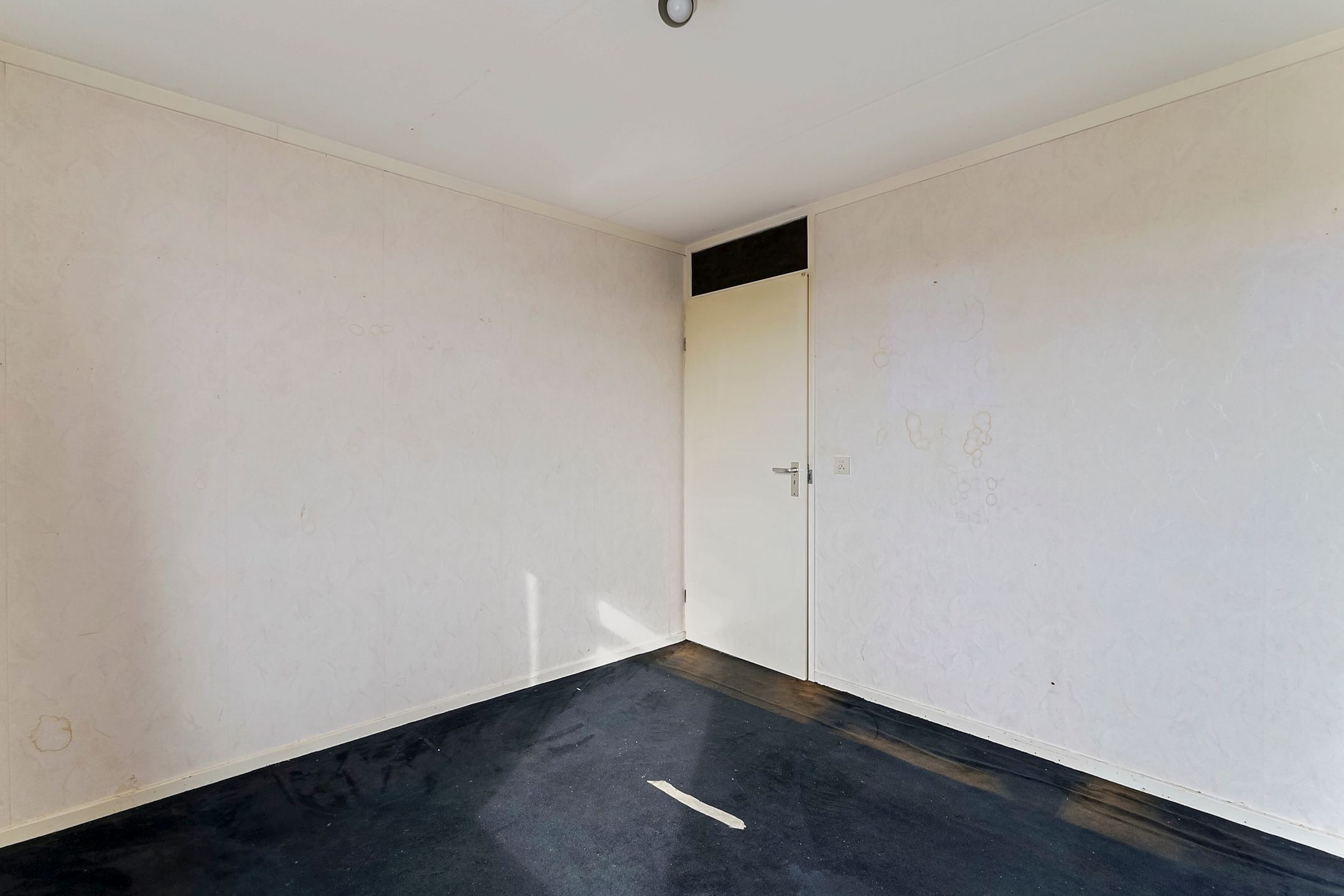 Photo 27 of Willem van Otterloostraat 7