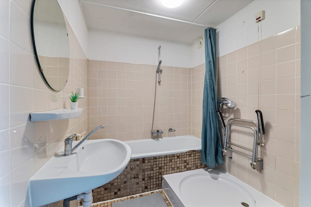 Photo 28 of Willem van Otterloostraat 7