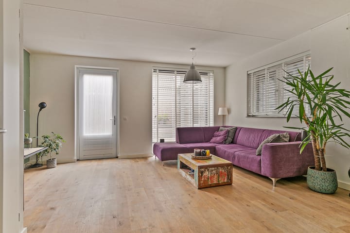 Foto 2 van Rozemarijn 17