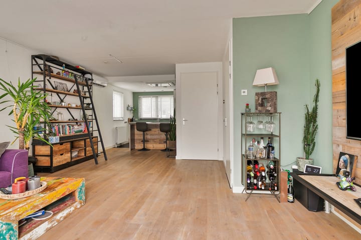 Foto 3 van Rozemarijn 17