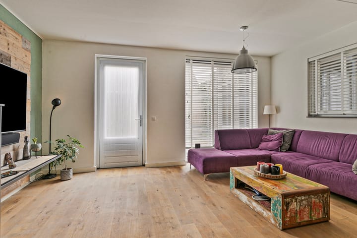 Foto 5 van Rozemarijn 17