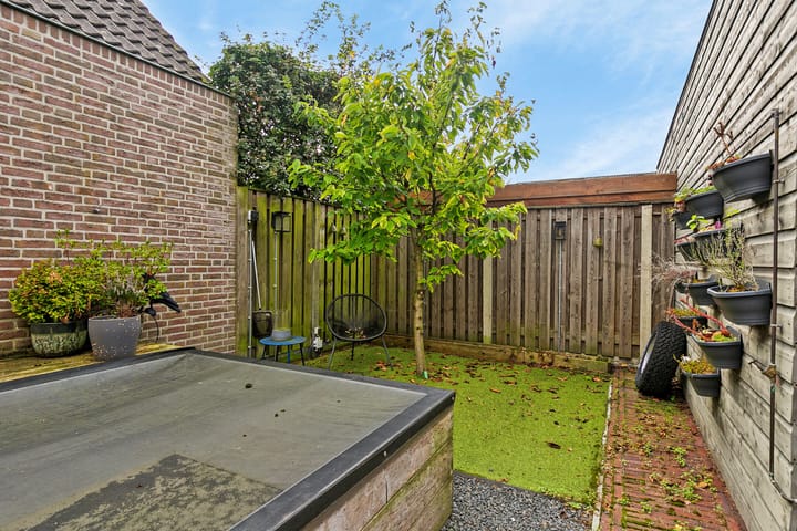 Foto 30 van Rozemarijn 17