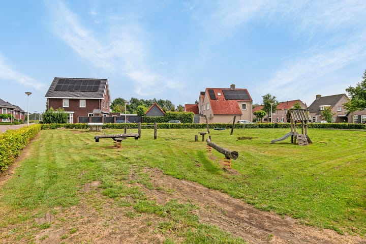 Foto 33 van Rozemarijn 17