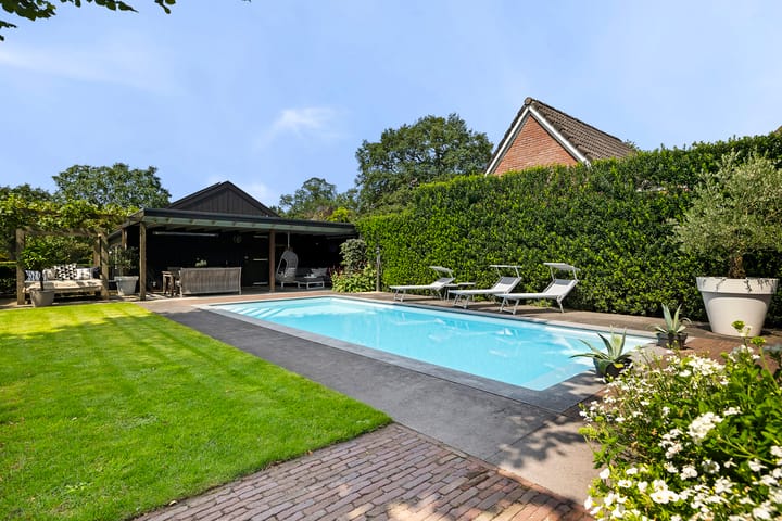 Foto 48 van Westenesscherstraat 80