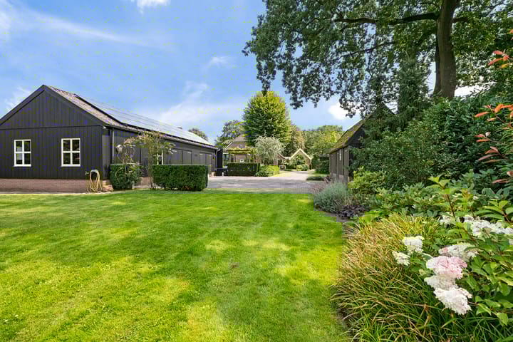 Foto 53 van Westenesscherstraat 80