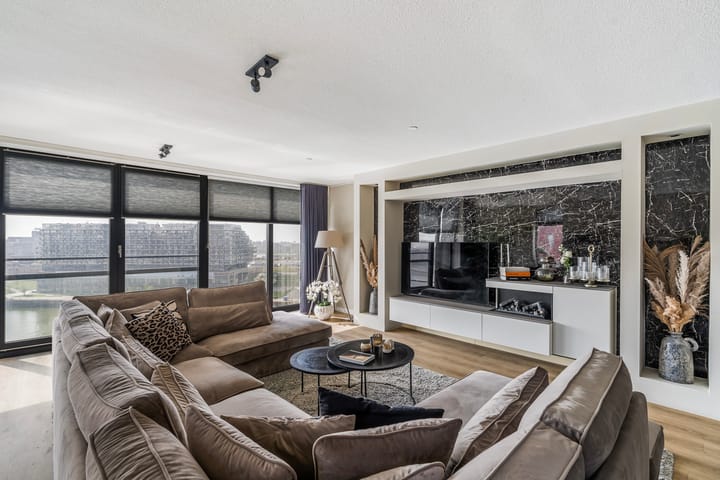 Foto 7 van Landverhuizersplein 29