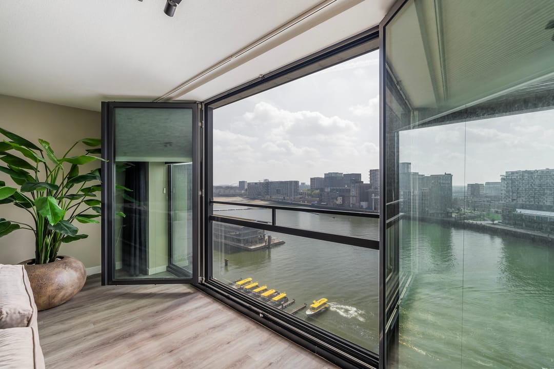 Foto 8 van Landverhuizersplein 29