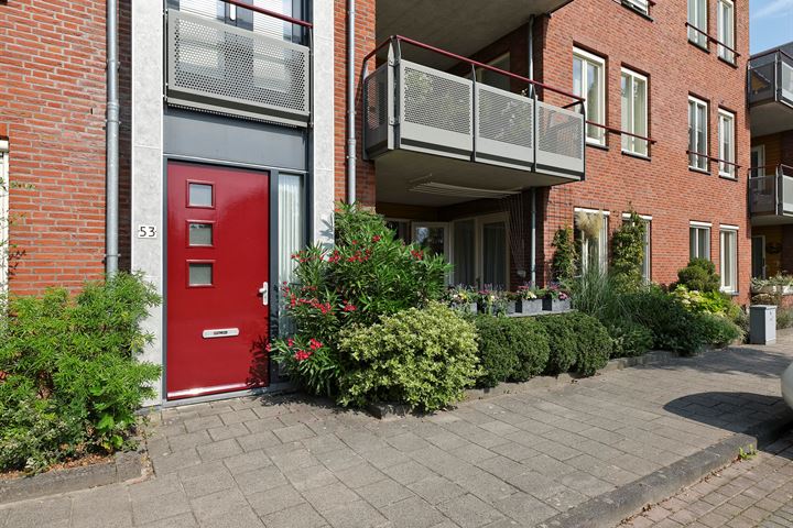 Bekijk foto 24 van Ruysdaelstraat 53