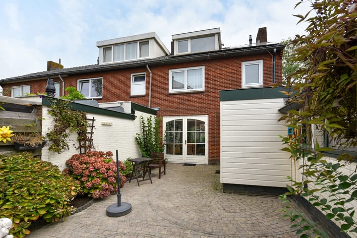 Foto 4 van Nicolaas van der Steenstraat 8