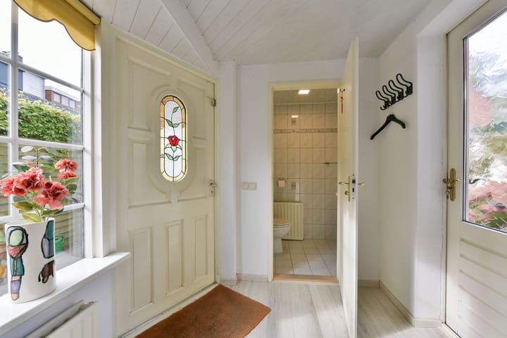 Foto 6 van Nicolaas van der Steenstraat 8