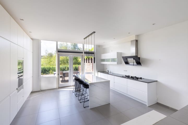 Foto 2 van Balearenlaan 26