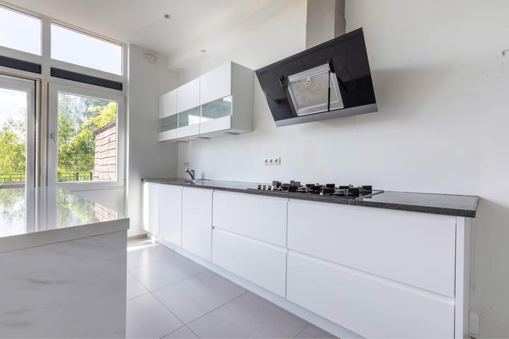 Foto 16 van Balearenlaan 26