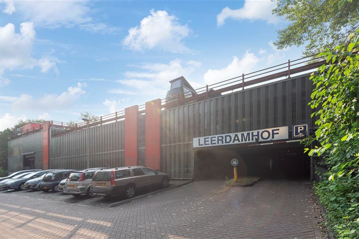 View photo 37 of Leerdamhof 91