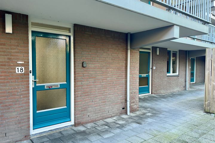 Bekijk foto 10 van Franciscushof 18