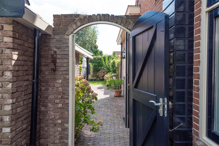 View photo 52 of Dorpsstraat 670