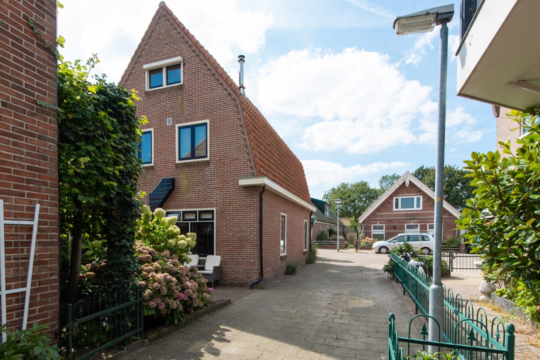 Foto 61 van Dorpsstraat 670