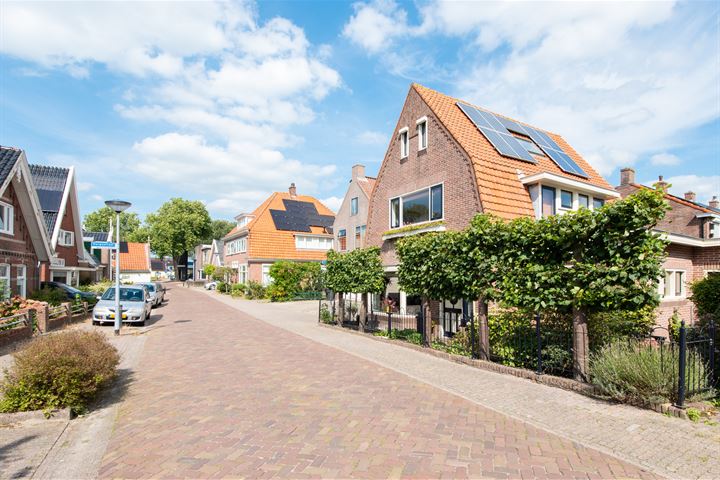 View photo 67 of Dorpsstraat 670