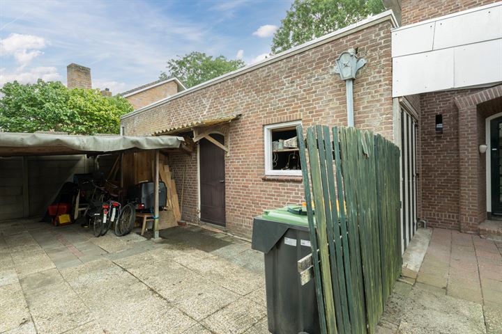 View photo 41 of Juliana van Stolbergstraat 24