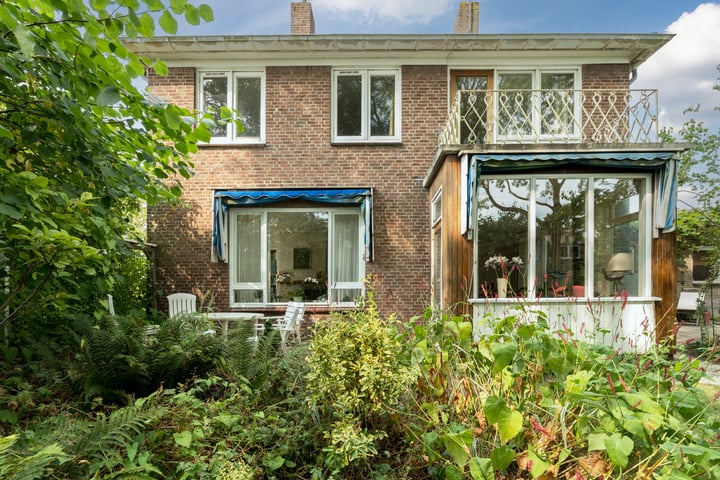 View photo 44 of Juliana van Stolbergstraat 24