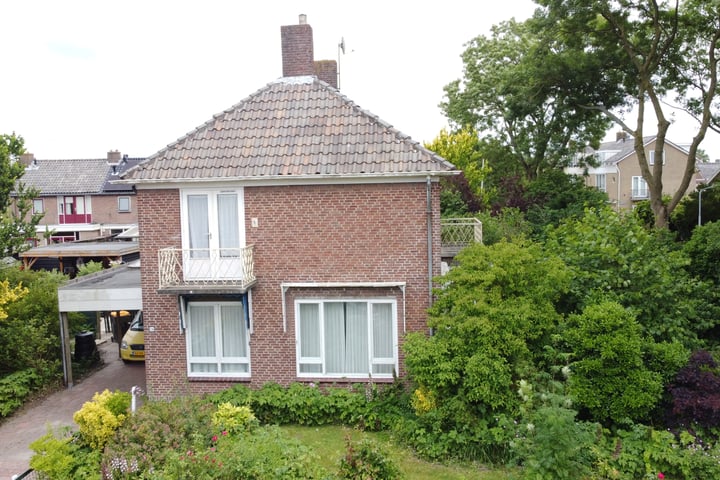 View photo 49 of Juliana van Stolbergstraat 24