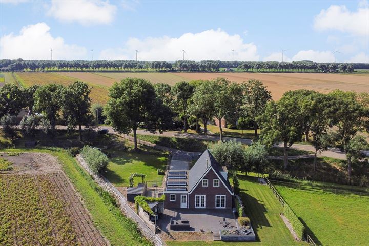 View photo 6 of Middelsluissedijk OZ 47