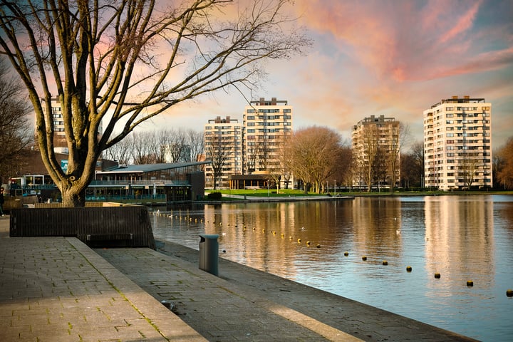 Bekijk foto 32 van S. F. van Ossstraat 104