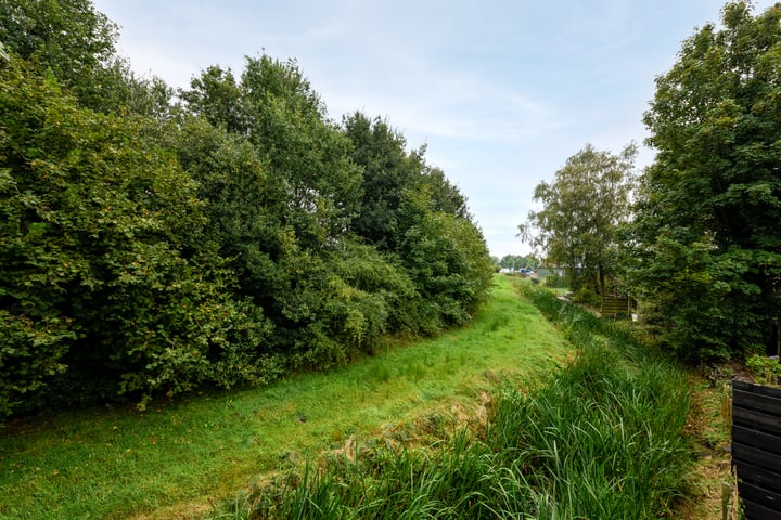 Bekijk foto 33 van Heerenveenseweg 124