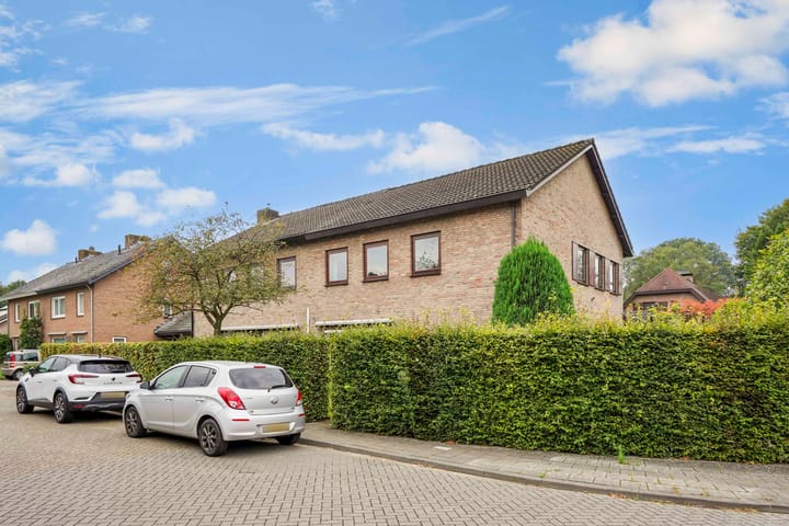 Foto 40 van Massenetlaan 30