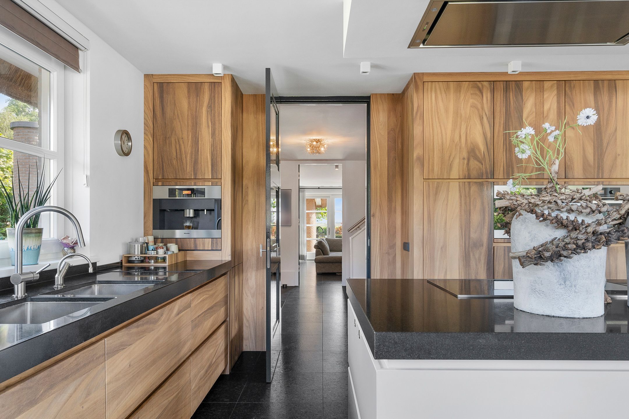 Foto 9 van Den Ilp 41