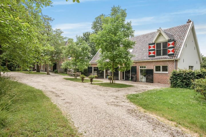 Rijksstraatweg 213