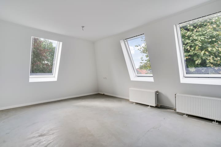 Photo 3 of Dorpstraat 14-E