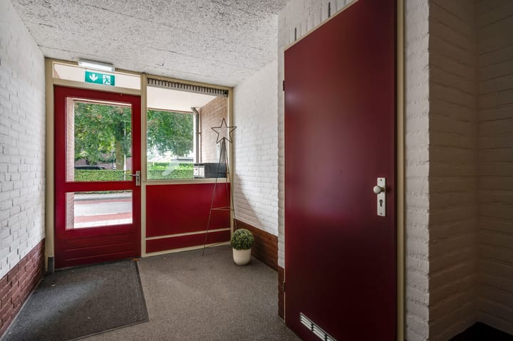 Photo 6 of Dorpstraat 14-E