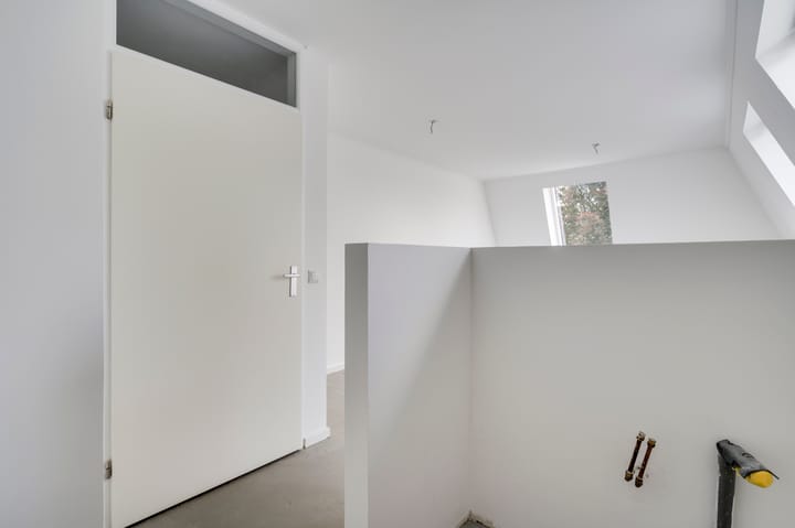 Photo 13 of Dorpstraat 14-E