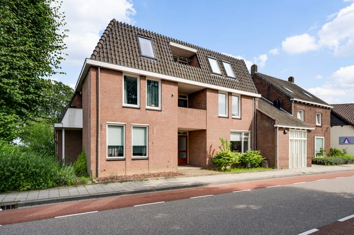 Photo 24 of Dorpstraat 14-E