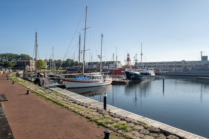 Bekijk foto 43 van Burgemeester van der Jagtkade 58