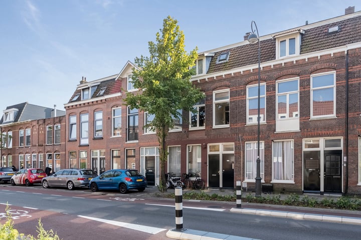 View photo 2 of Teding van Berkhoutstraat 20-RD